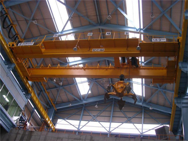 Excellent grab bridge crane for sale