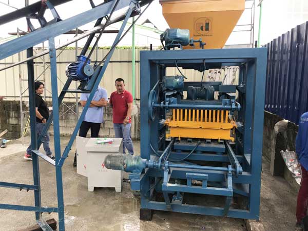 concrete bricks machine price range